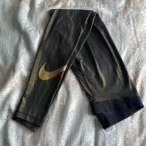 Nike Metallic Legging